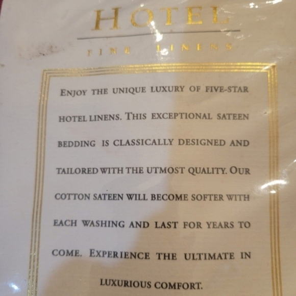 New Hotel Fine Linens red pillowcase 600 tc standard - Picture 5 of 5